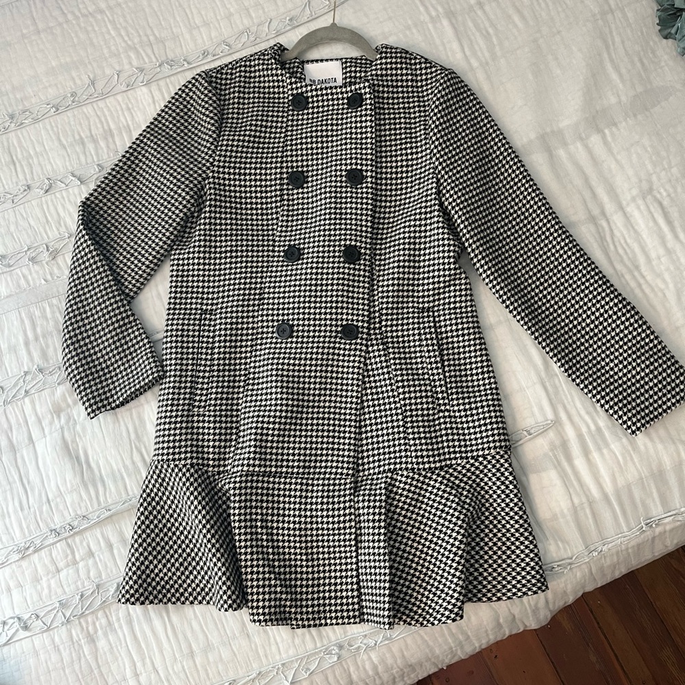 Fabulous BBDakota BB Dakota herringbone coat size small